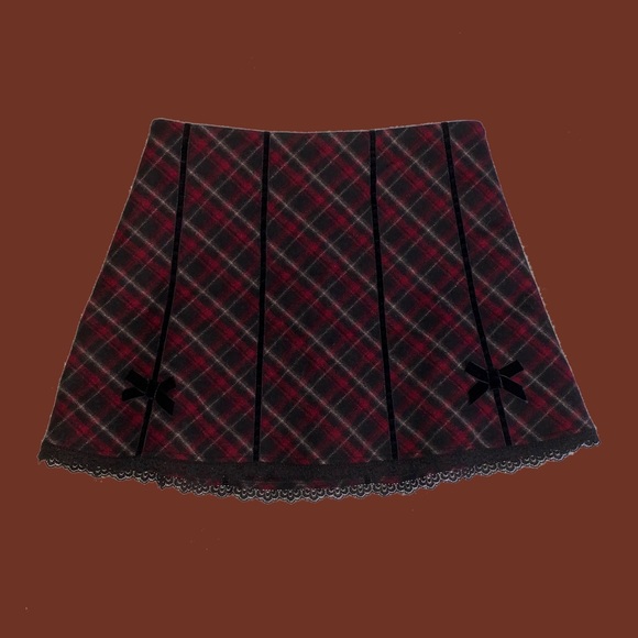 UNIF Skirts | Unif Nerve Skirt | Poshmark